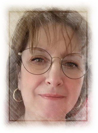 Annick Abrial dessinatrice textile artiste peintre